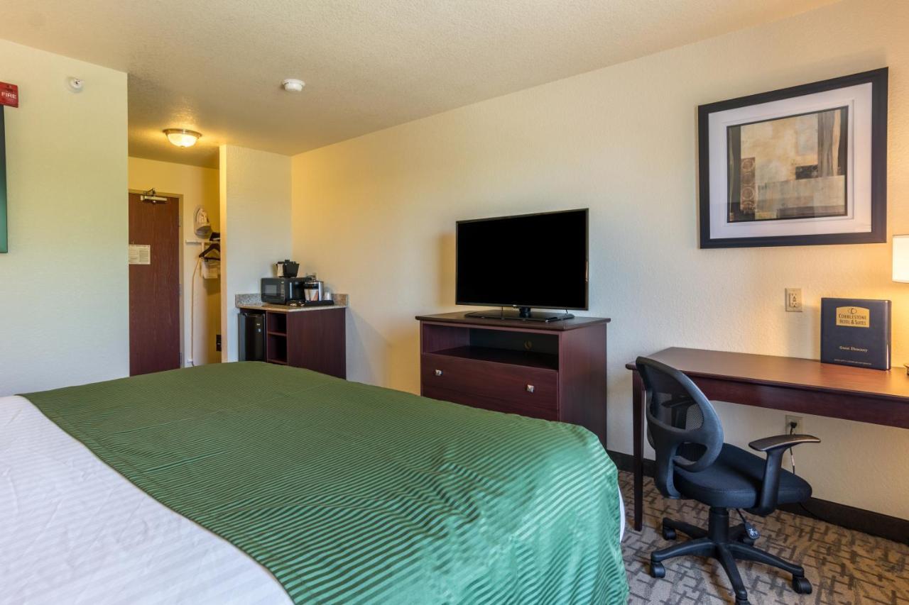 Cobblestone Inn & Suites - Lakin Εξωτερικό φωτογραφία