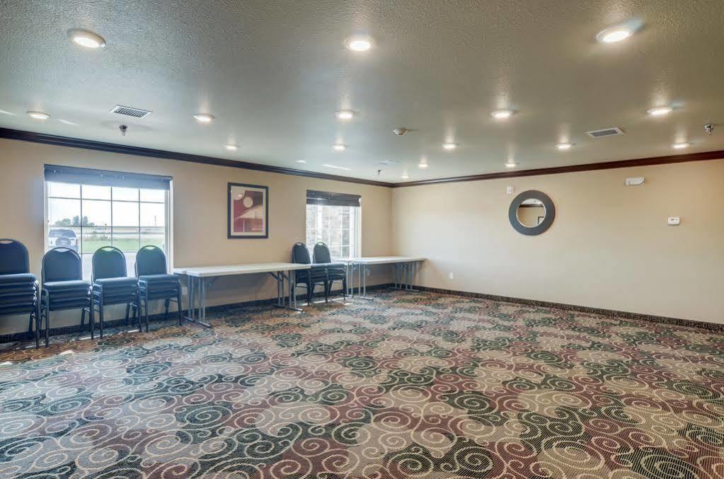 Cobblestone Inn & Suites - Lakin Εξωτερικό φωτογραφία