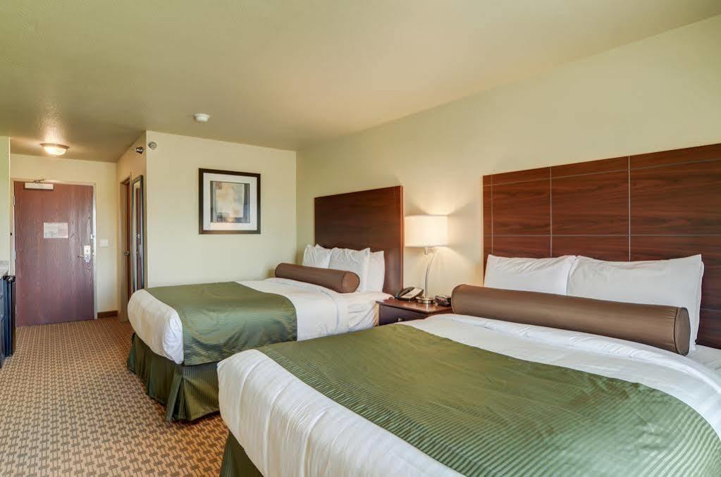 Cobblestone Inn & Suites - Lakin Εξωτερικό φωτογραφία