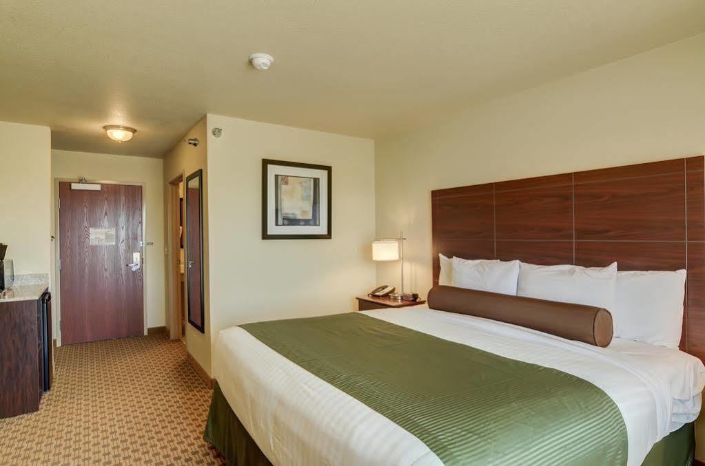 Cobblestone Inn & Suites - Lakin Εξωτερικό φωτογραφία