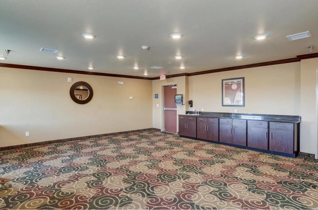 Cobblestone Inn & Suites - Lakin Εξωτερικό φωτογραφία