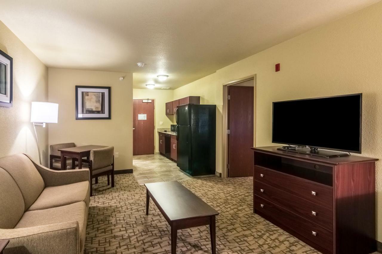 Cobblestone Inn & Suites - Lakin Εξωτερικό φωτογραφία